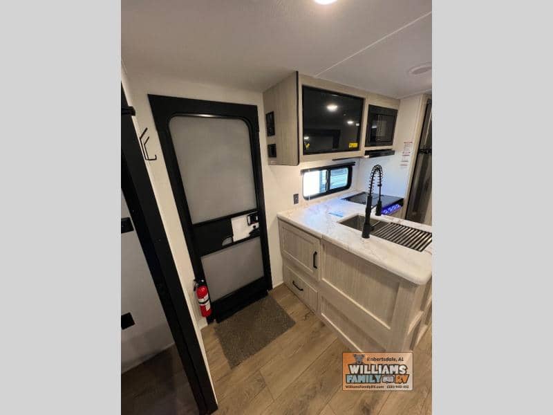 2026 Forest River 2026 Forest River Puma - thumbnail 15