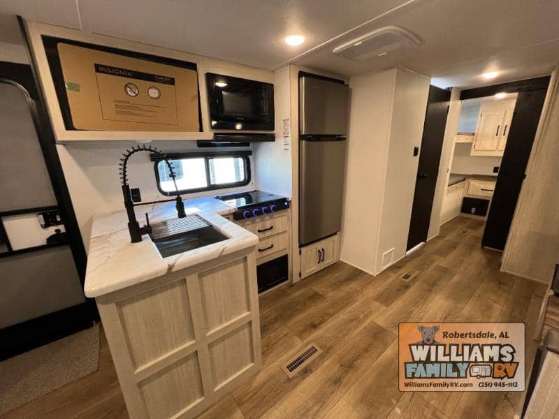 2026 Forest River 2026 Forest River Puma - thumbnail 7