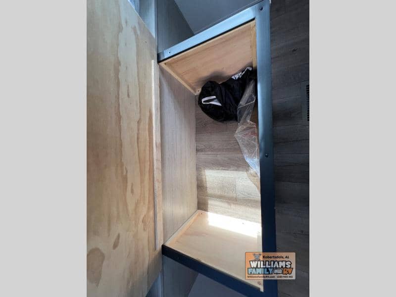 2026 Forest River 2026 Forest River Puma - thumbnail 9