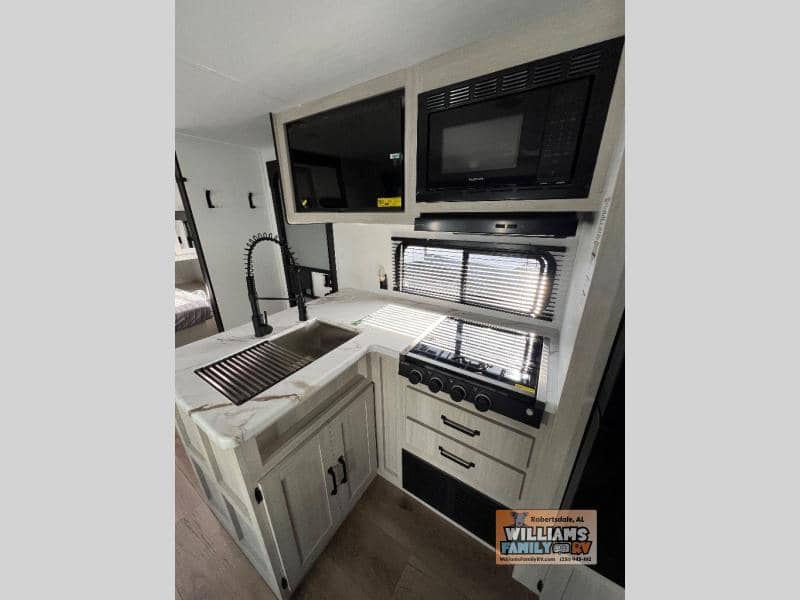 2026 Forest River 2026 Forest River Puma - thumbnail 14