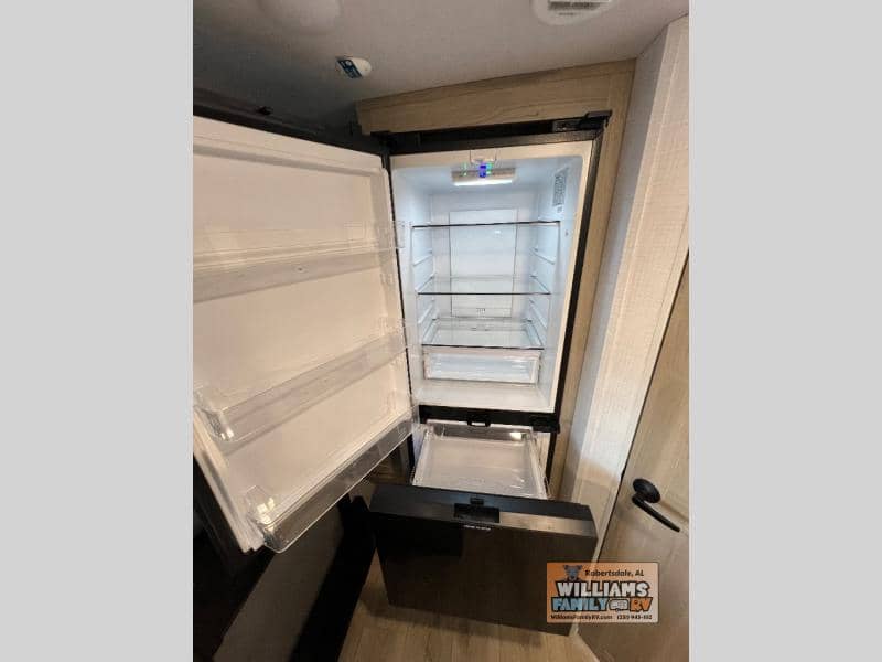 2025 Forest River 2025 Forest River Flagstaff Micro Lite - thumbnail 7