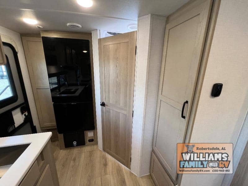 2025 Forest River 2025 Forest River Flagstaff Micro Lite - thumbnail 10