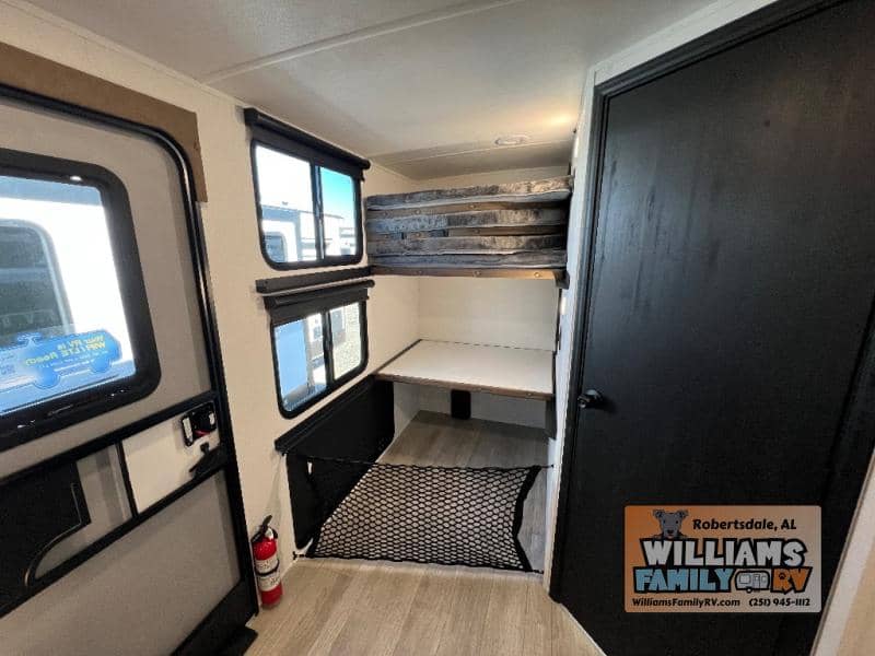 2026 Forest River 2026 Forest River Puma Tracks - thumbnail 7