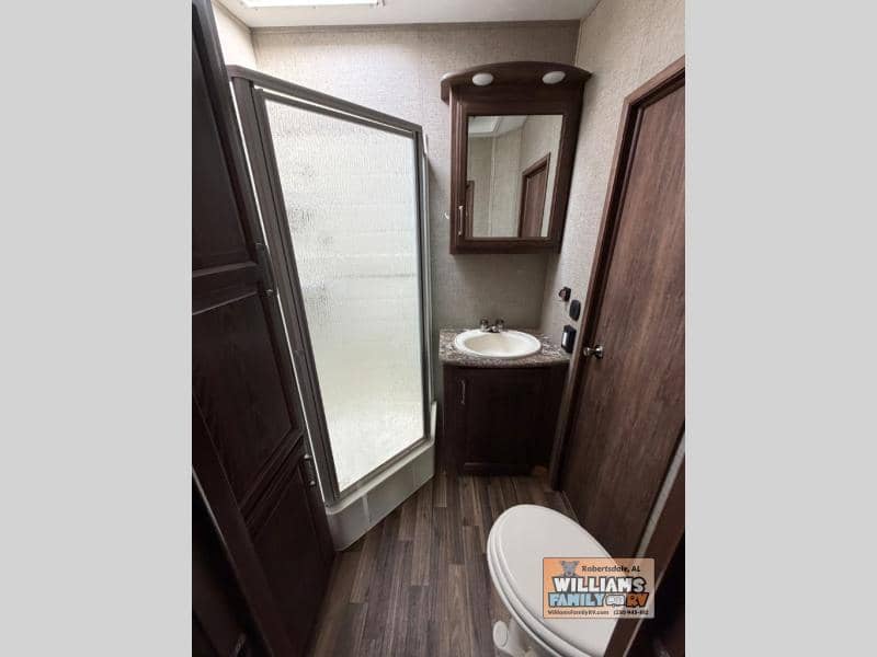 2016 Keystone RV 2016 Keystone RV Cougar - thumbnail 20