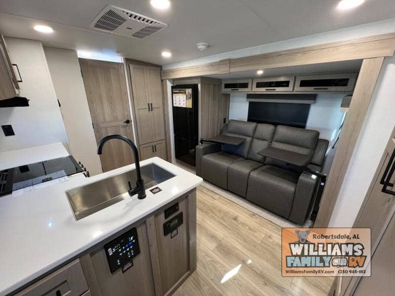 2026 Forest River 2026 Forest River Rockwood Mini Lite - thumbnail 4