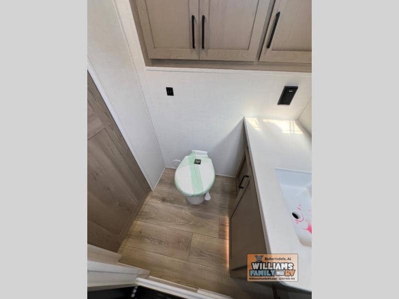 2026 Forest River 2026 Forest River Rockwood Mini Lite - thumbnail 33