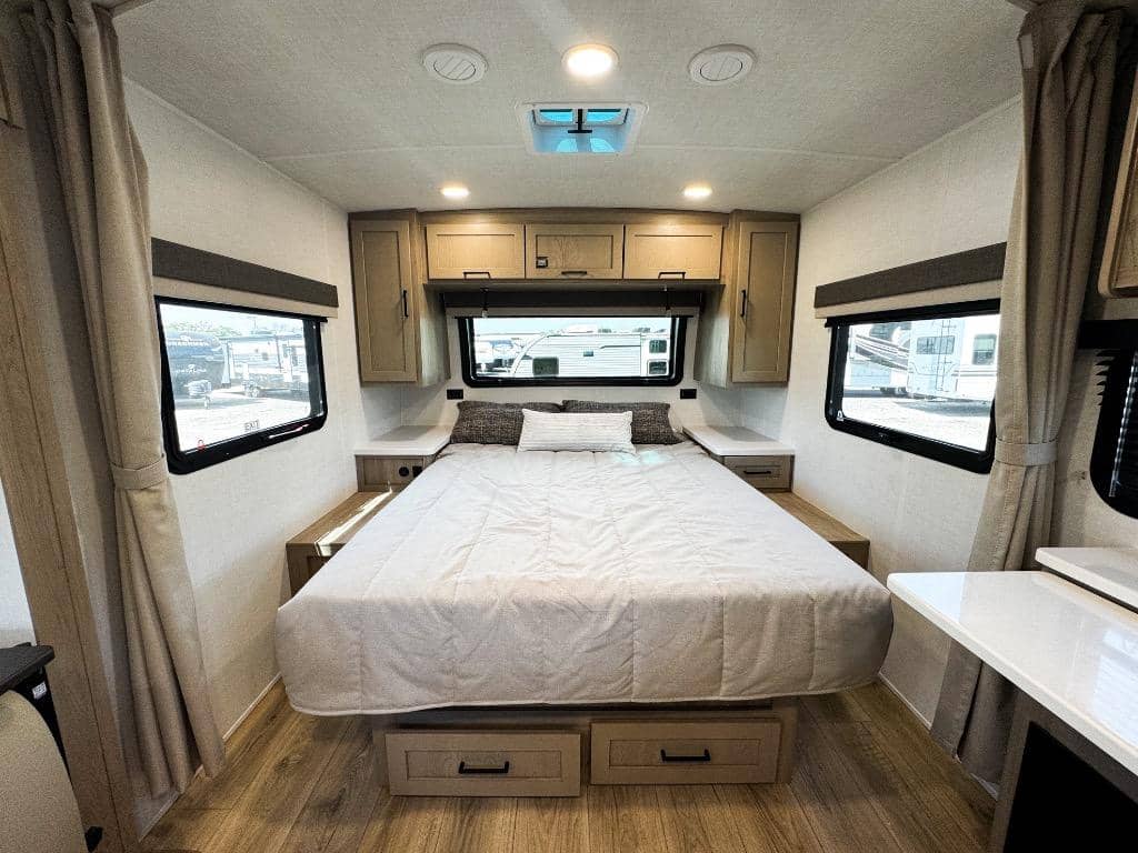 2026 Forest River 2026 Forest River Rockwood Mini Lite - thumbnail 7