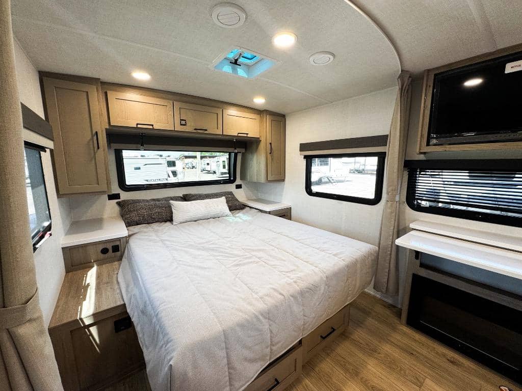 2026 Forest River 2026 Forest River Rockwood Mini Lite - thumbnail 8