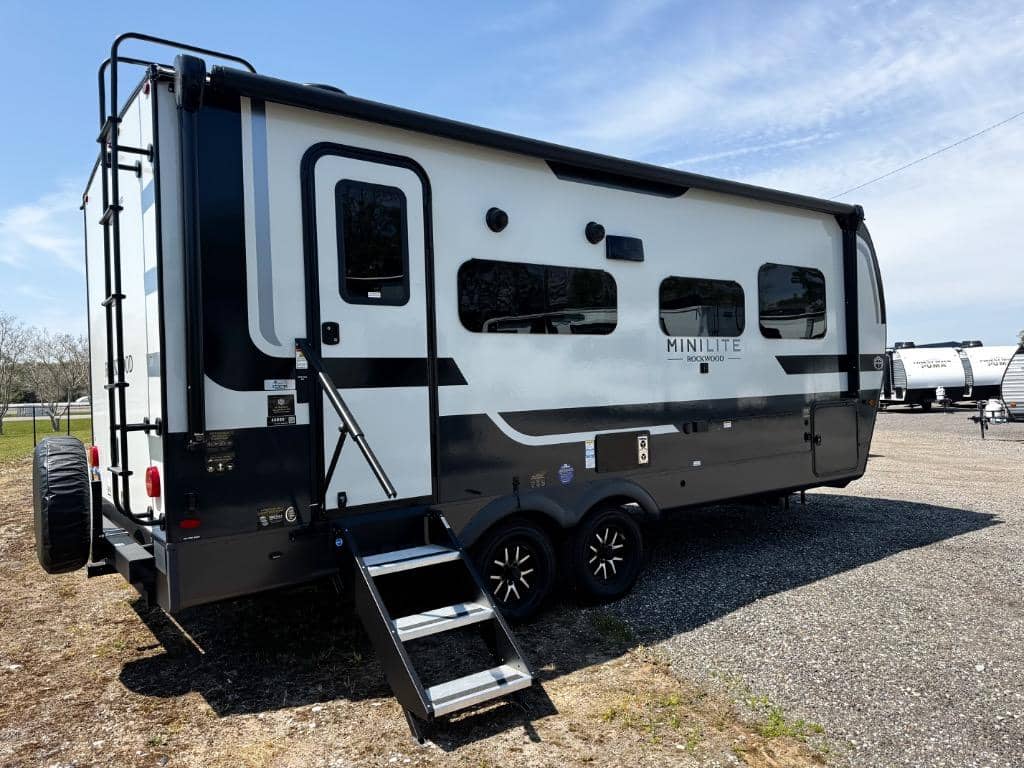 2026 Forest River 2026 Forest River Rockwood Mini Lite - thumbnail 17