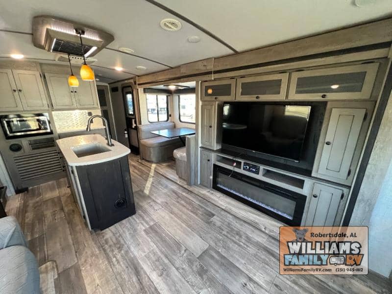 2021 Keystone RV 2021 Keystone RV Outback - thumbnail 6