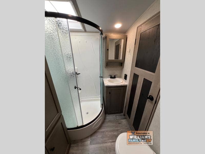 2021 Keystone RV 2021 Keystone RV Outback - thumbnail 18