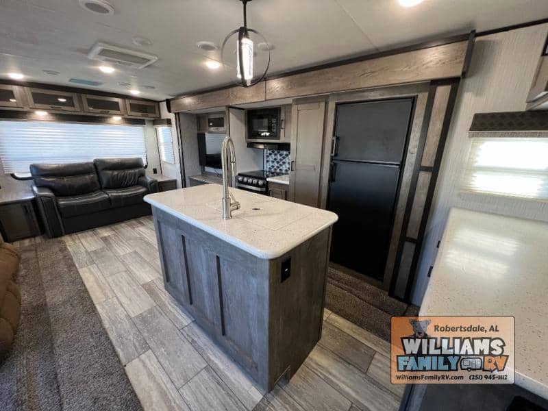 2020 Heartland 2020 Heartland North Trail - thumbnail 3