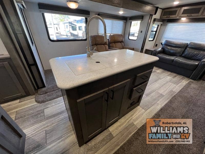 2020 Heartland 2020 Heartland North Trail - thumbnail 10