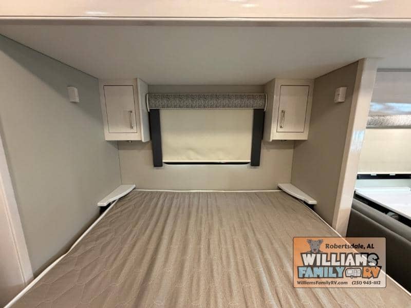 2023 Renegade 2023 Renegade Vienna - thumbnail 17