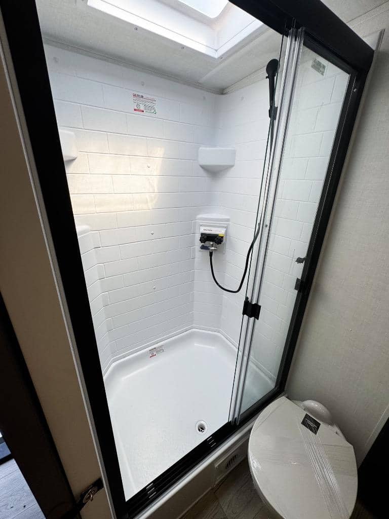 2026 Forest River 2026 Forest River Rockwood Ultra Lite - thumbnail 18