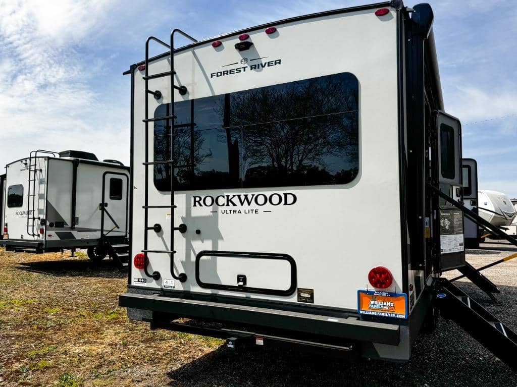 2026 Forest River 2026 Forest River Rockwood Ultra Lite - thumbnail 31