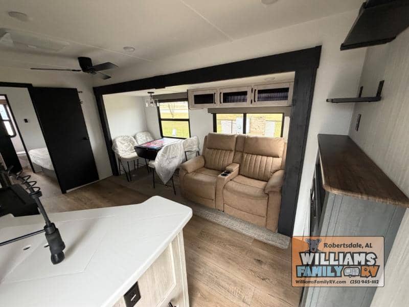 2026 Forest River 2026 Forest River Puma - thumbnail 4