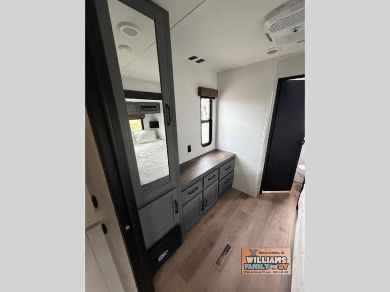 2026 Forest River 2026 Forest River Puma - thumbnail 8