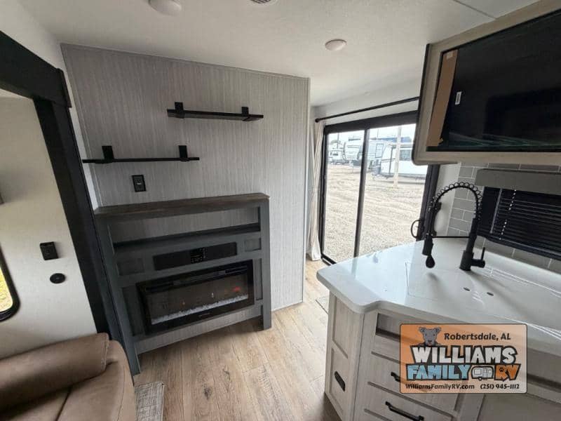 2026 Forest River 2026 Forest River Puma - thumbnail 15