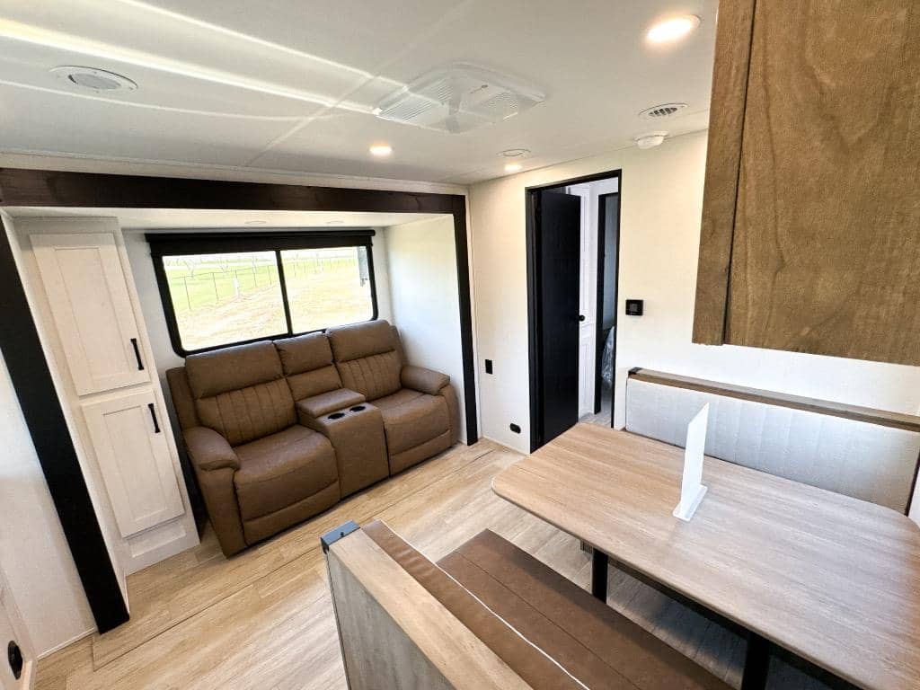 2026 Forest River 2026 Forest River Puma Tracks - thumbnail 8