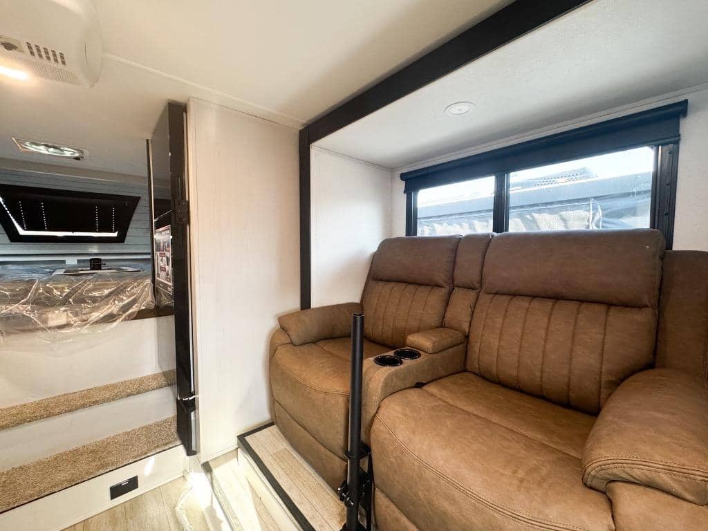 2026 Palomino 2026 Palomino Backpack Edition - thumbnail 4