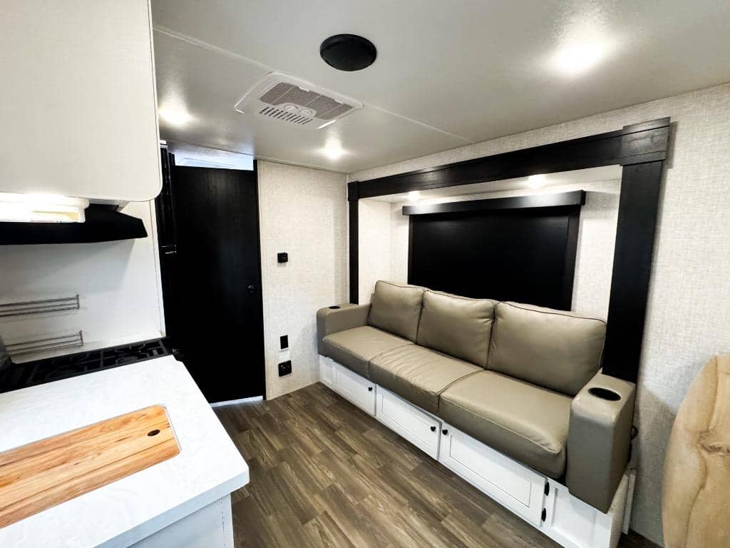 2024 Highland Ridge 2024 Highland Ridge Range Lite Air - thumbnail 4