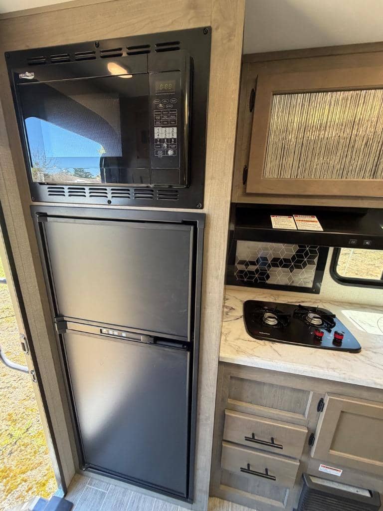 2021 Venture RV 2021 Venture RV Sonic Lite - thumbnail 3