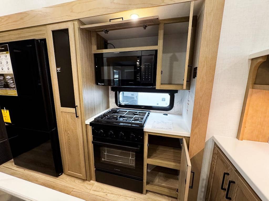 2026 Forest River 2026 Forest River Rockwood Signature - thumbnail 14