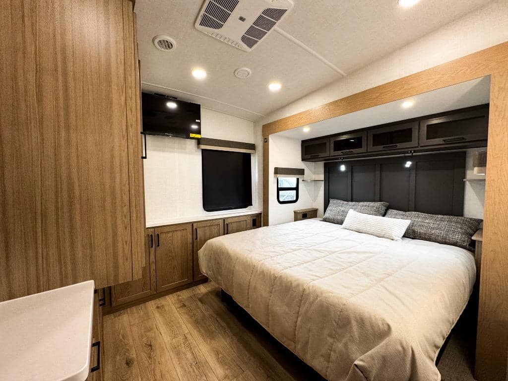 2026 Forest River 2026 Forest River Rockwood Signature - thumbnail 29