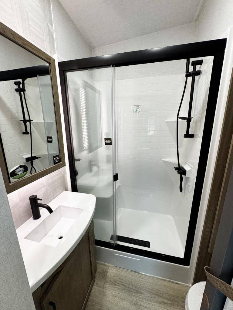 2026 Forest River 2026 Forest River Rockwood Signature - thumbnail 39