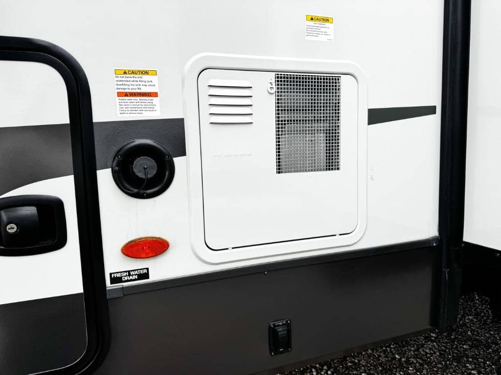 2026 Forest River 2026 Forest River Rockwood Signature - thumbnail 52