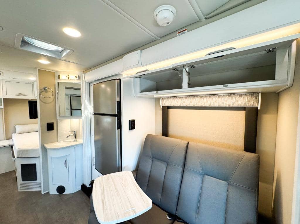 2026 Renegade 2026 Renegade Vienna - thumbnail 21