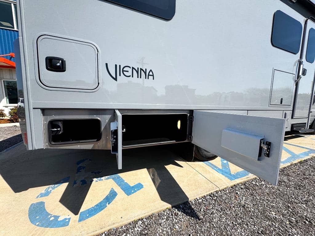 2026 Renegade 2026 Renegade Vienna - thumbnail 29