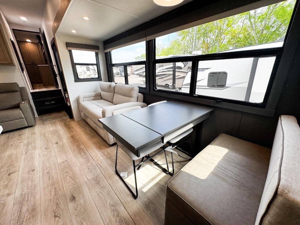 2026 Forest River 2026 Forest River Rockwood Signature - thumbnail 31