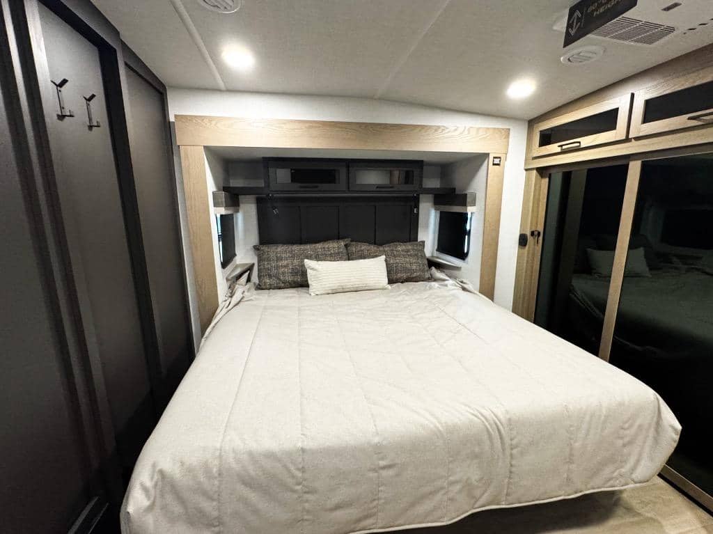 2026 Forest River 2026 Forest River Rockwood Signature - thumbnail 45