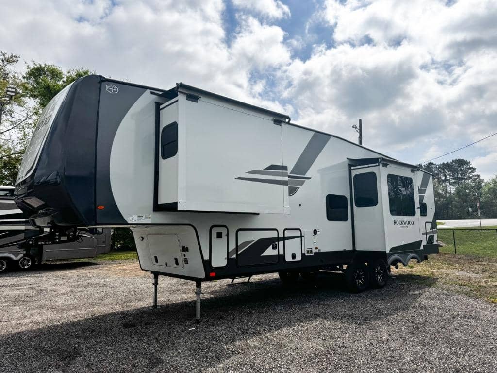 2026 Forest River 2026 Forest River Rockwood Signature - thumbnail 54