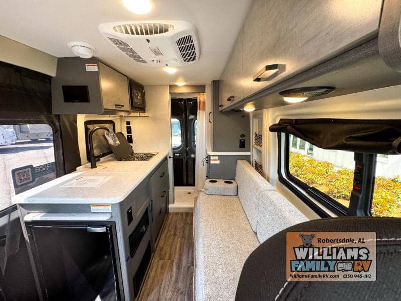 2026 Thor Motor Coach 2026 Thor Motor Coach Rize - thumbnail 6