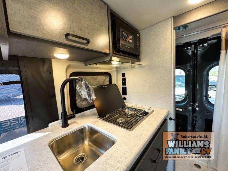 2026 Thor Motor Coach 2026 Thor Motor Coach Rize - thumbnail 12