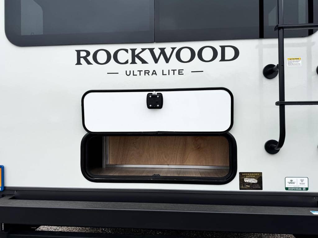 2026 Forest River 2026 Forest River Rockwood Ultra Lite - thumbnail 32