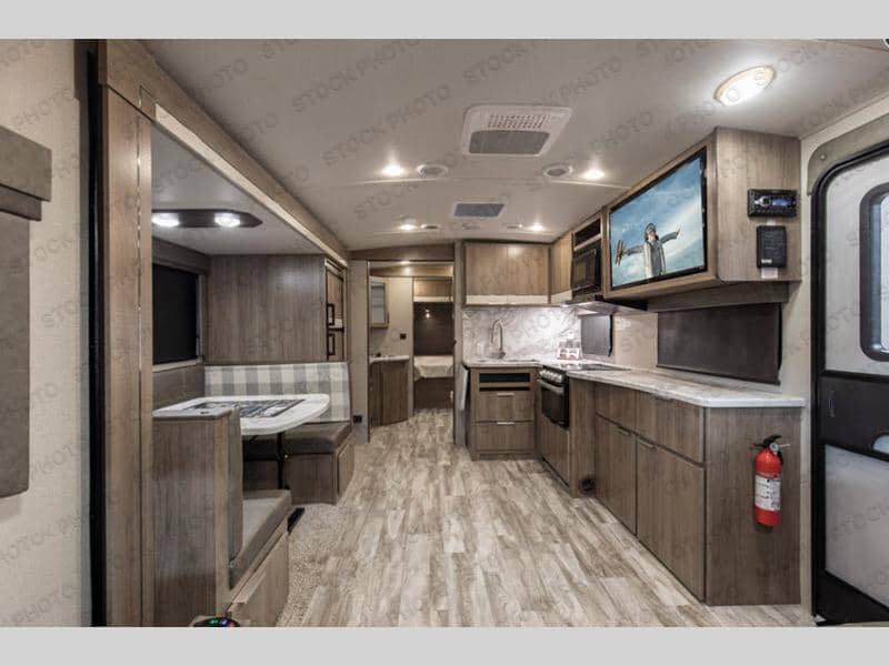 2022 Grand Design 2022 Grand Design Imagine - thumbnail 4