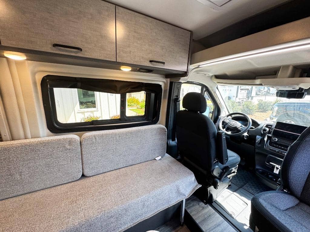 2026 Thor Motor Coach 2026 Thor Motor Coach Rize - thumbnail 13