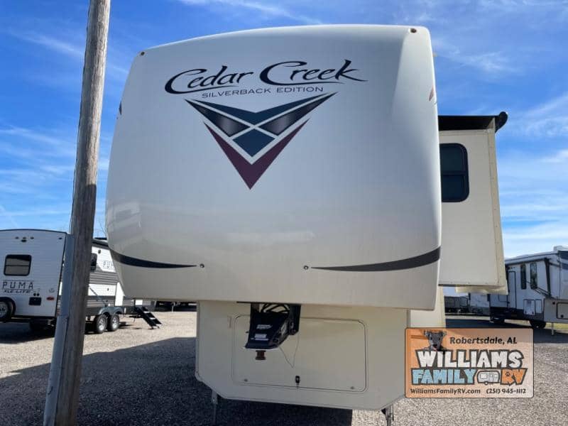 2021 Forest River 2021 Forest River Cedar Creek - thumbnail 5