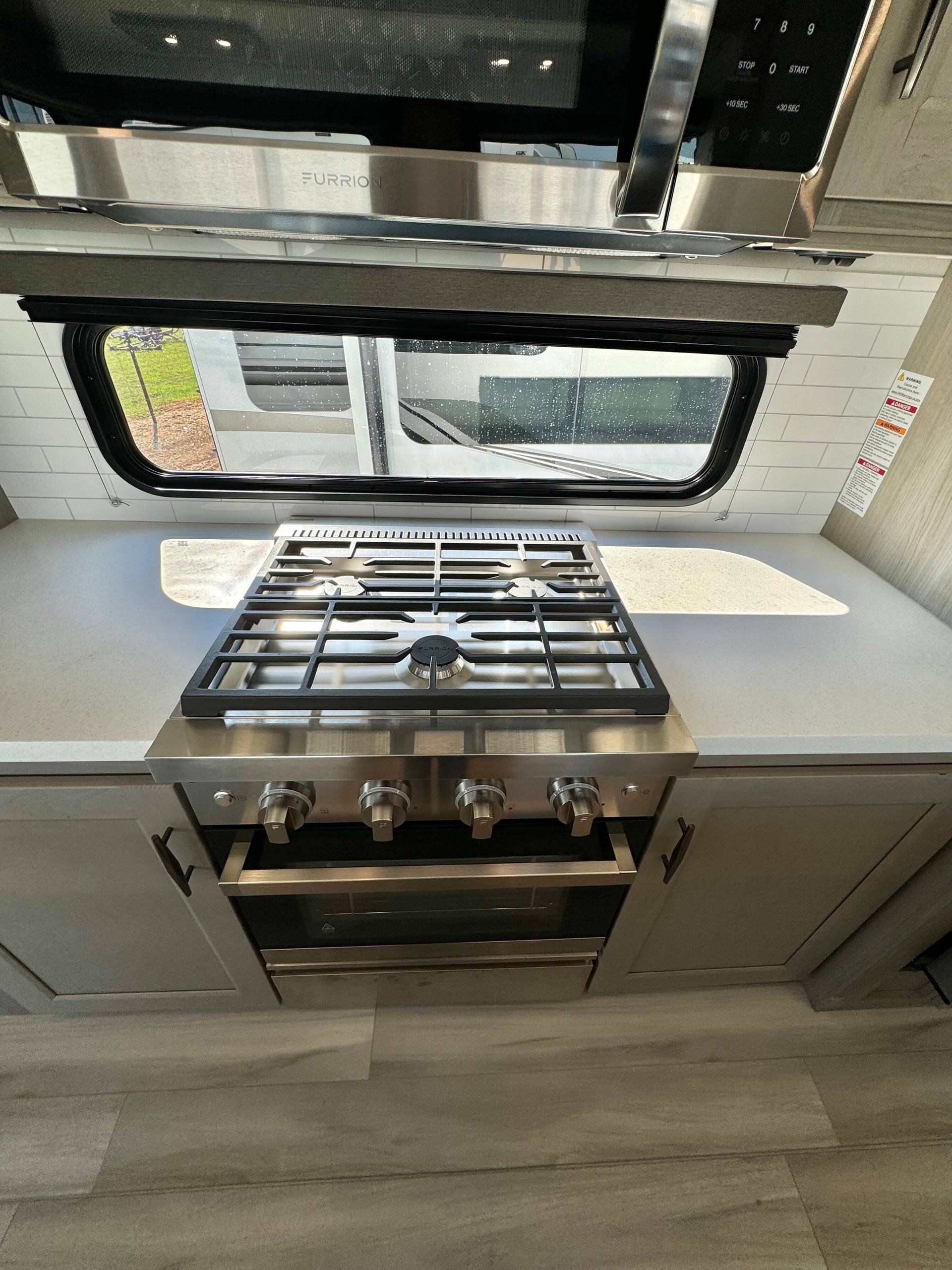 2025 Grand Design 2025 Grand Design Influence - thumbnail 24