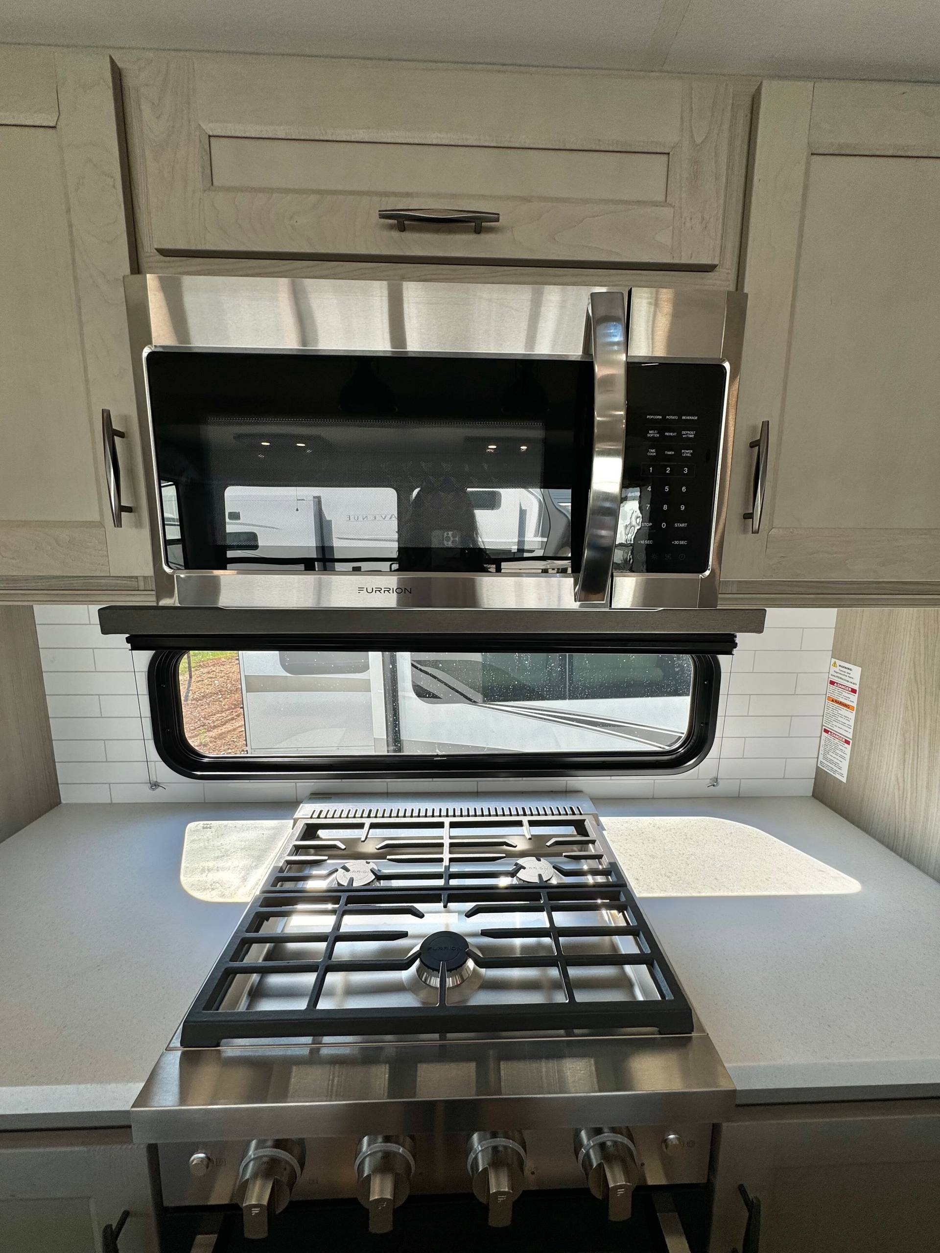 2025 Grand Design 2025 Grand Design Influence - thumbnail 25