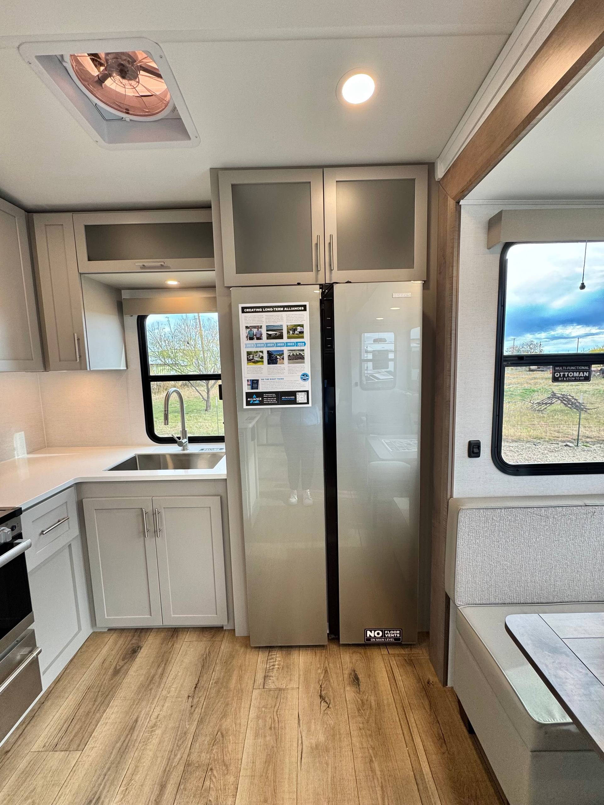 2025 Alliance RV 2025 Alliance RV Avenue - thumbnail 34