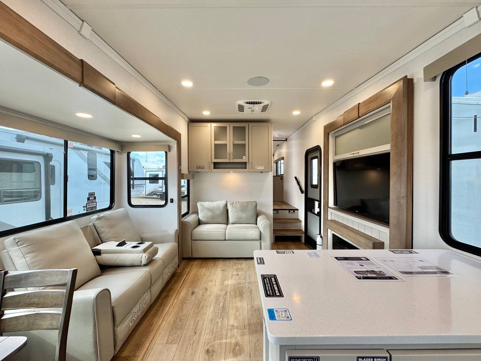 2025 Alliance RV 2025 Alliance RV Avenue - thumbnail 44