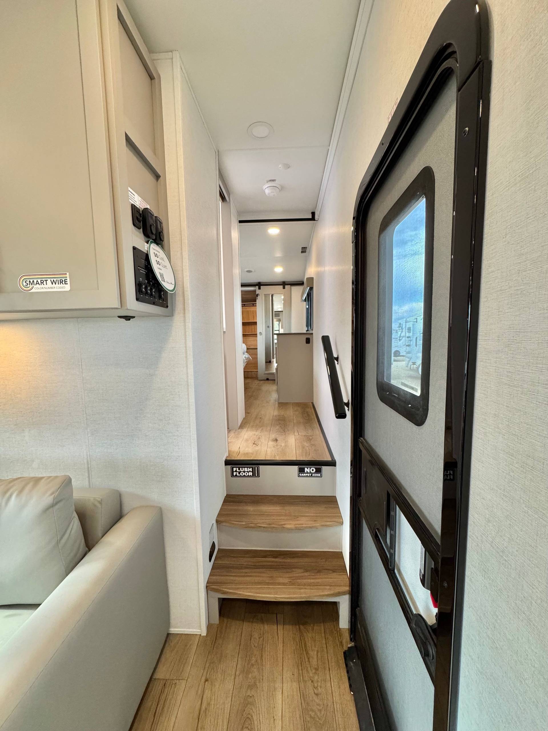 2025 Alliance RV 2025 Alliance RV Avenue - thumbnail 45