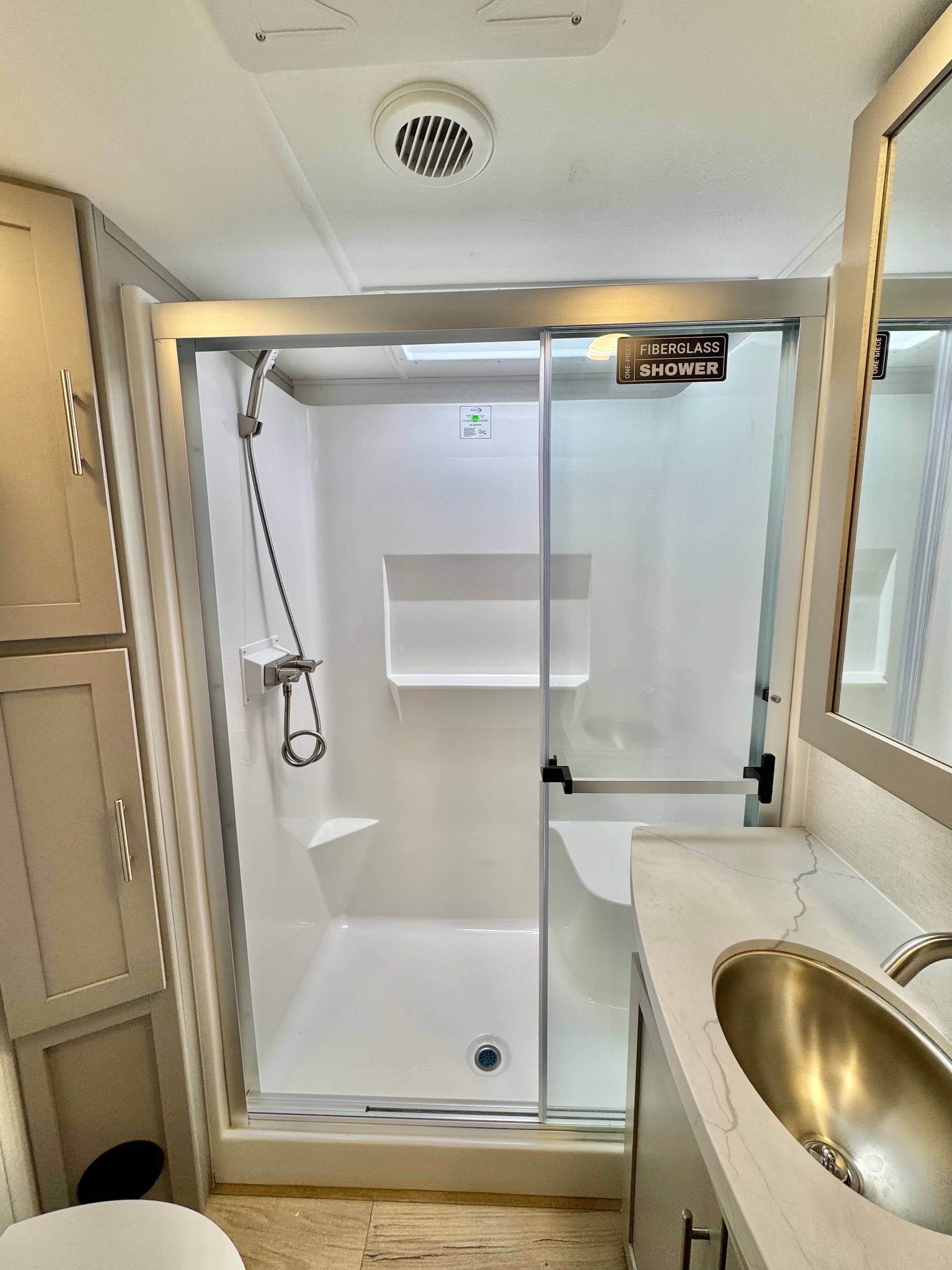 2025 Alliance RV 2025 Alliance RV Avenue - thumbnail 48