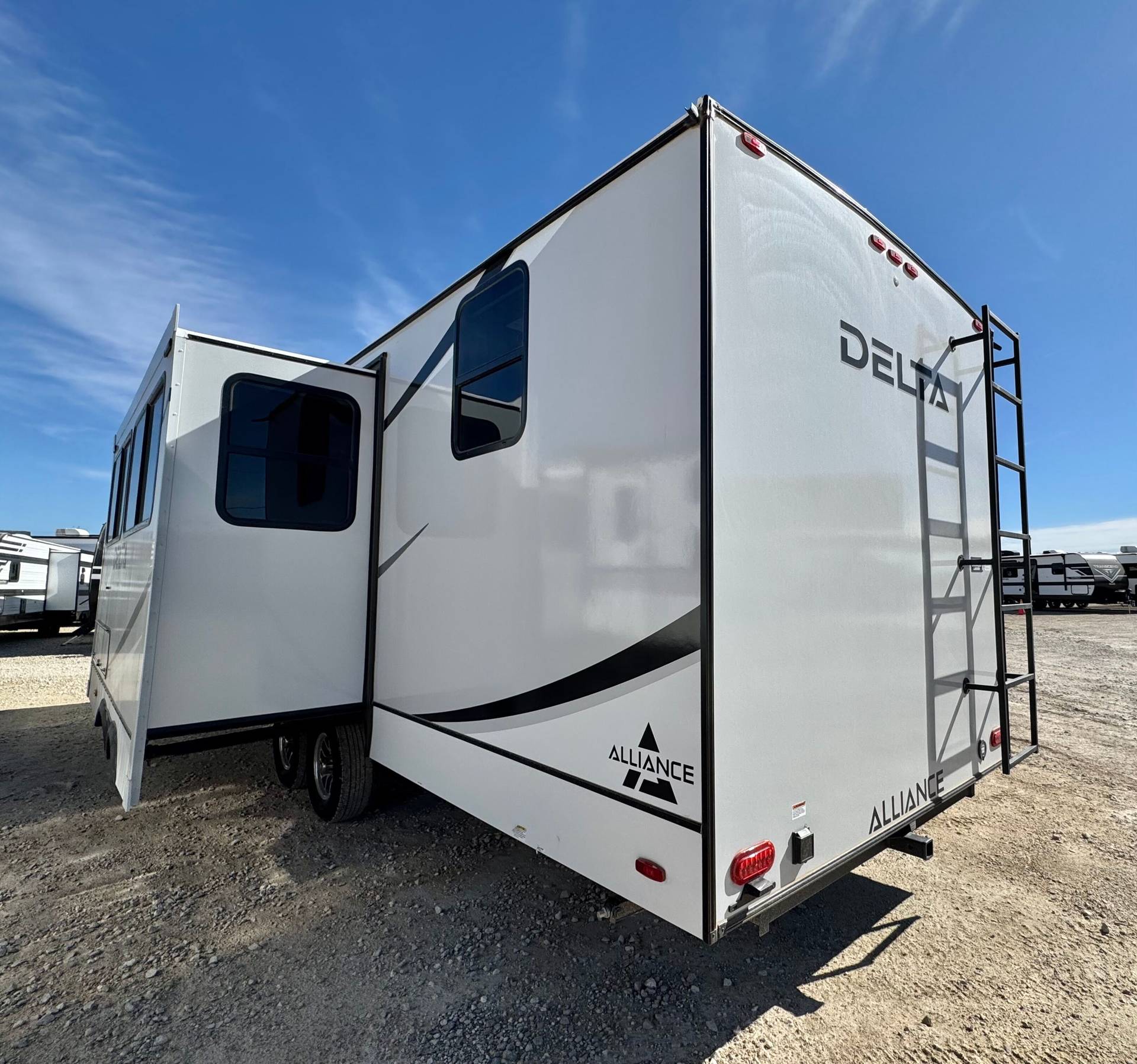 2025 Alliance RV 2025 Alliance RV Delta - thumbnail 10