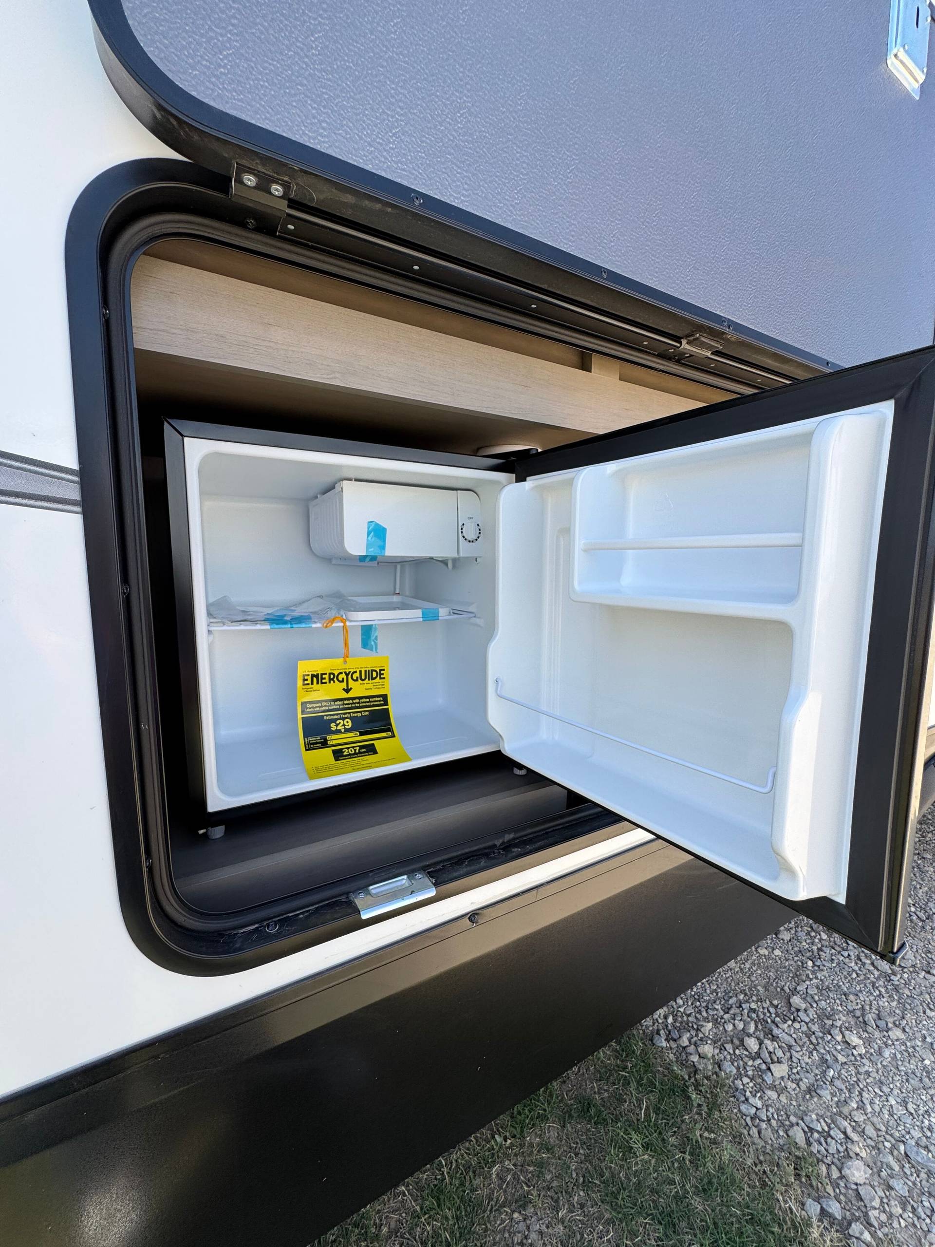 2025 Grand Design 2025 Grand Design Reflection - thumbnail 11